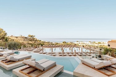 Раннє бронювання в Грецію