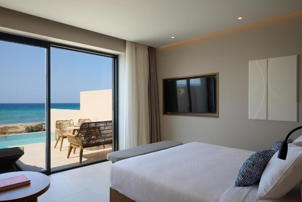 Zdjęcie Oros Luxury Beach Resort 5*