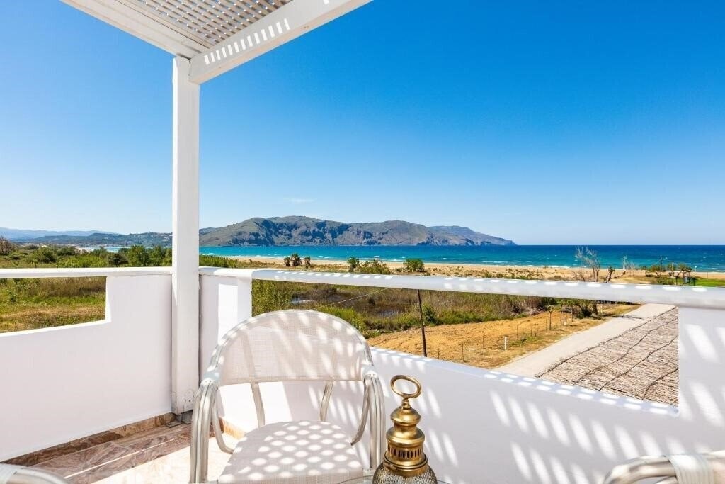 Obraz Pinelopi Beach Suites Rethymno 4*