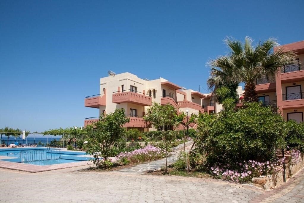 Zdjęcia Ekavi Apartments 2*