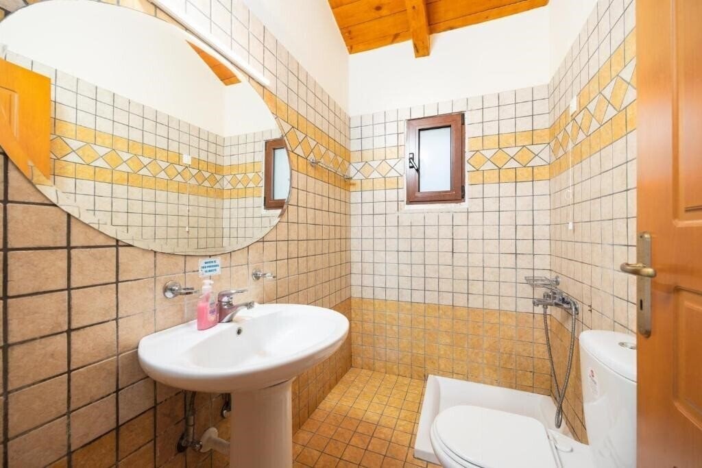 Zdjęcie Erato Villa 2*