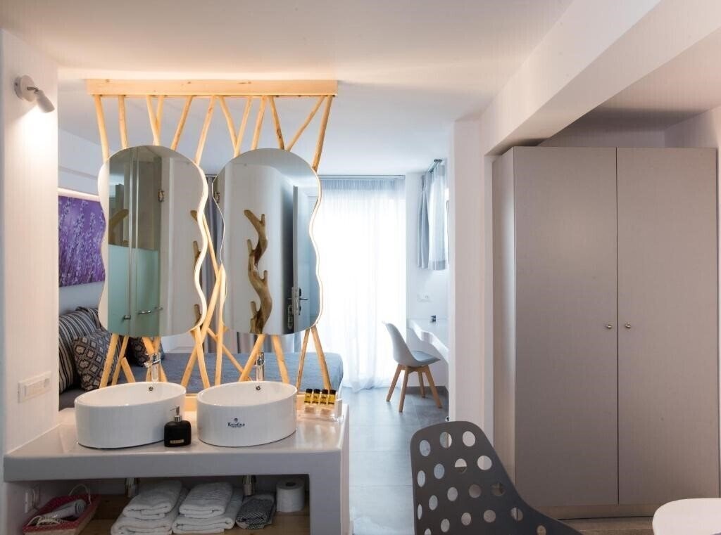 Zdjęcia Mina Studios 3*