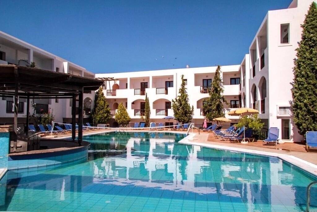 Hotel Club Lyda Hotel 3*