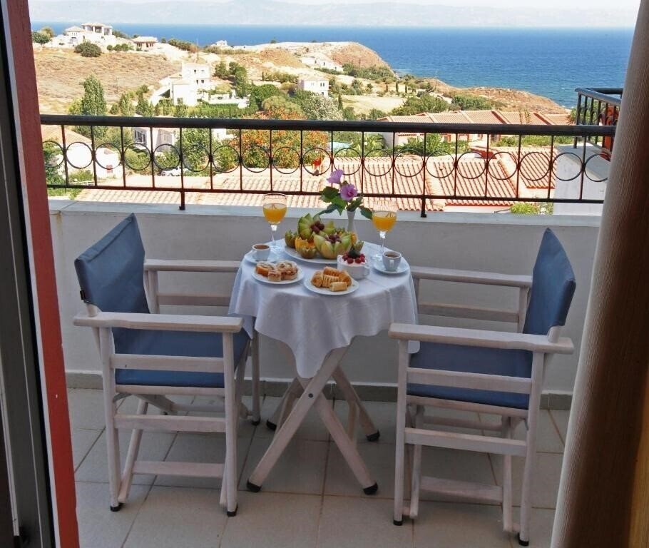 Zdjęcie Belvedere (Molivos) 4*