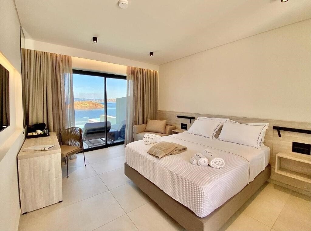 Obraz Eleia Seafront Villas 3*