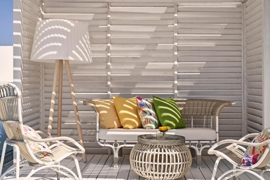 Фотографія Myconian Korali Relais & Chateaux 5*