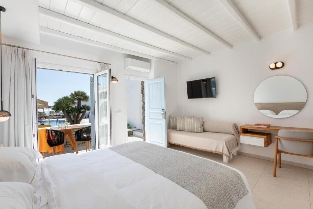 Готель Paradise View Hotel 3*