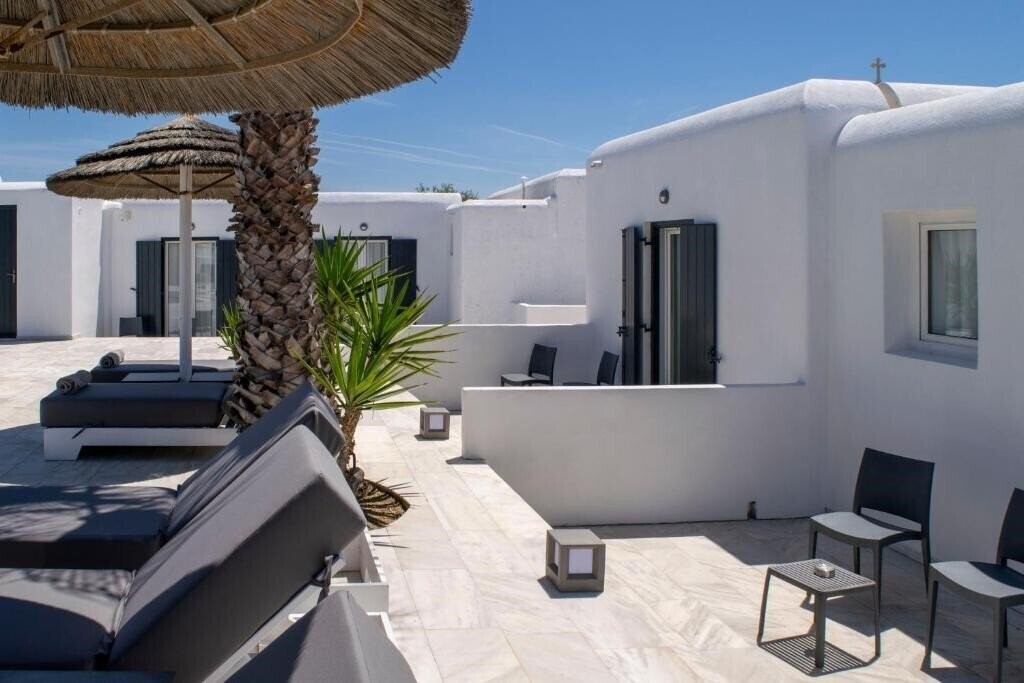 Hotel Giannoulaki 4*