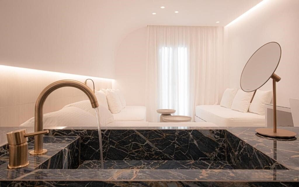 Zdjęcie Petasos Chic 3*