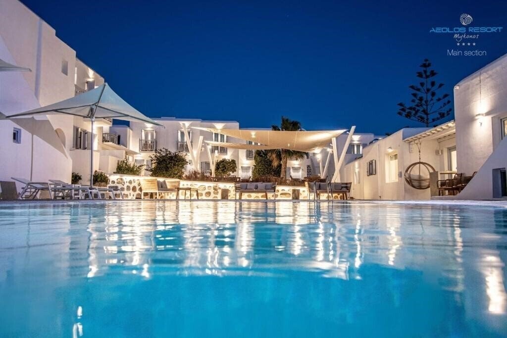 Готель Aeolos Resort Mykonos 3*