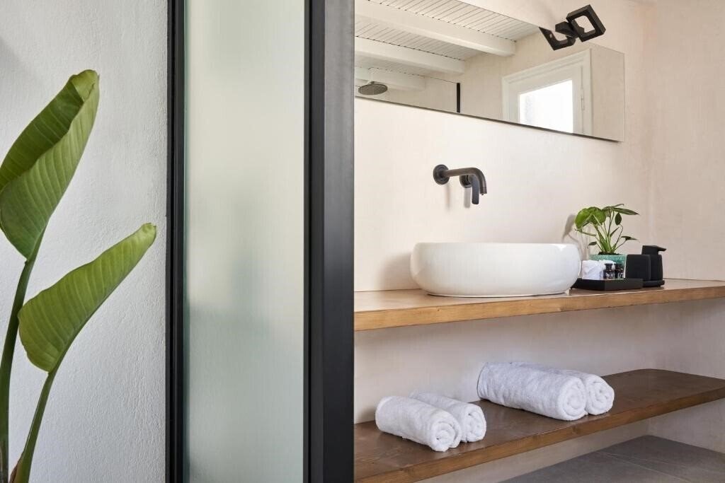 Zdjęcie Almyra Guest Houses 3*