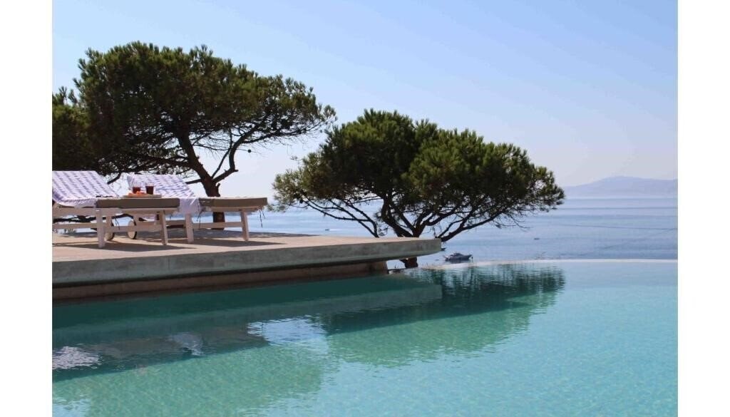 Hotel Cloud Blue 4*