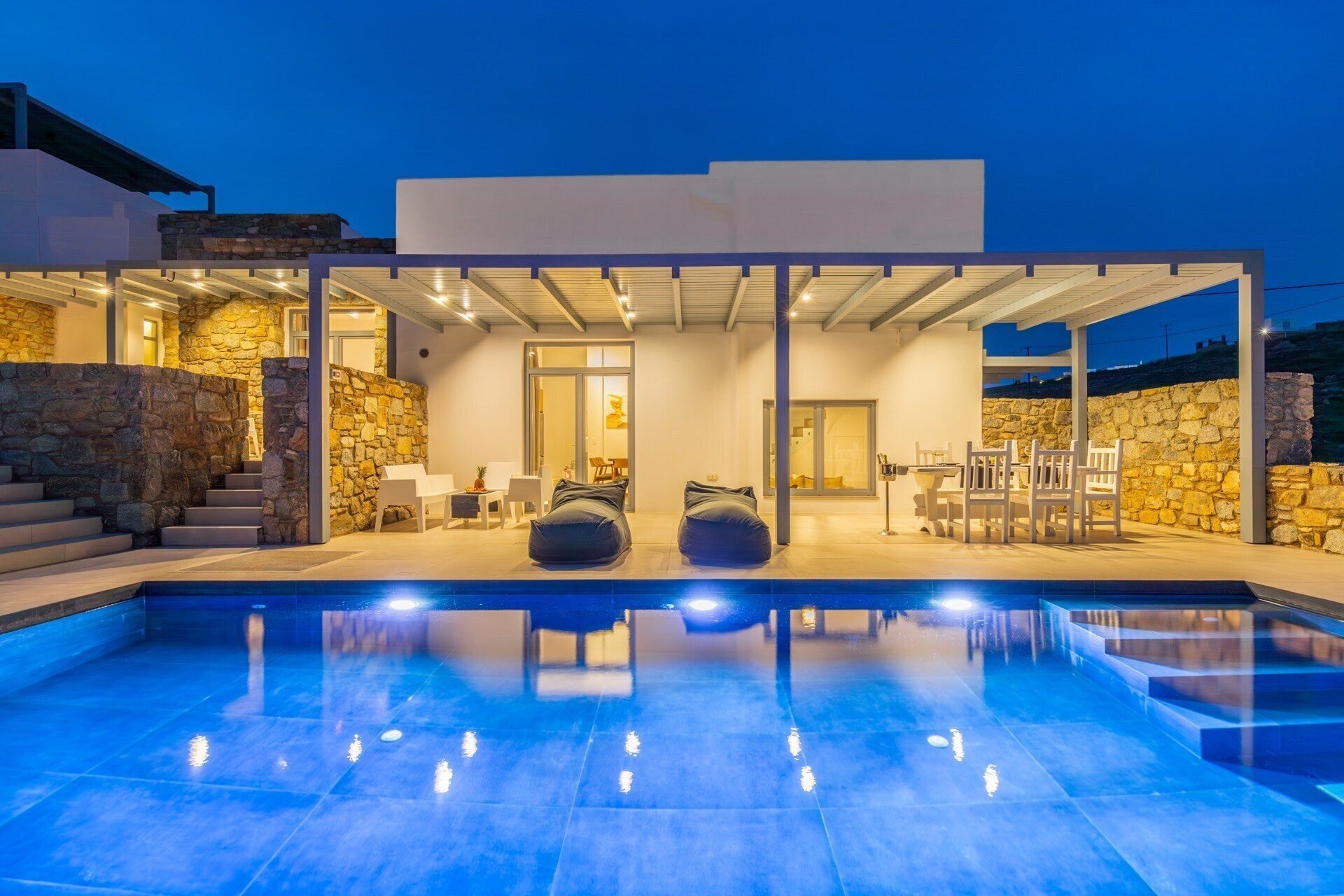 Готель Mykonos Art Villas 4*