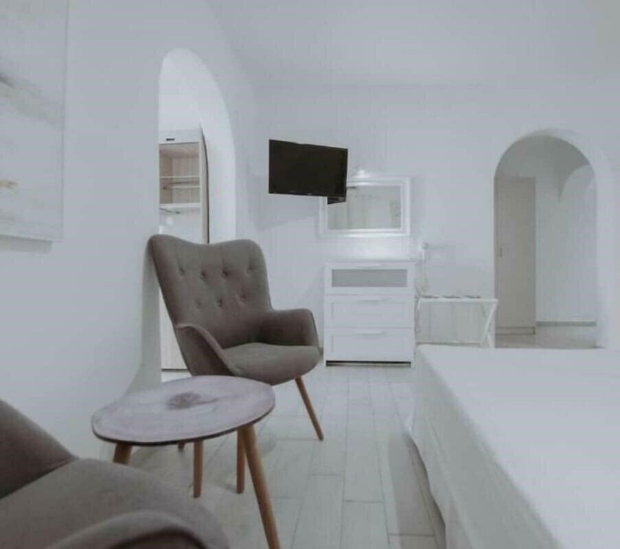 Zdjęcie Maroulinas Boutique Apartments & Studios 4*