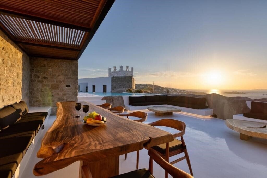 Zdjęcie Mykonos City Dark Villa 5*