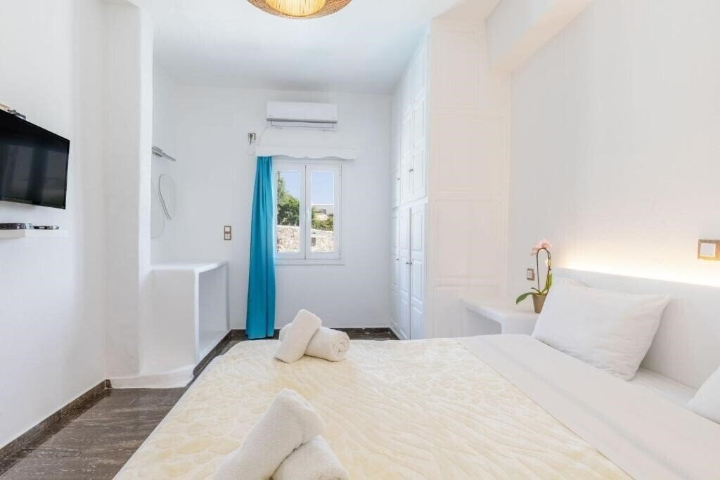 Картинка Mykonian Breeze 5*