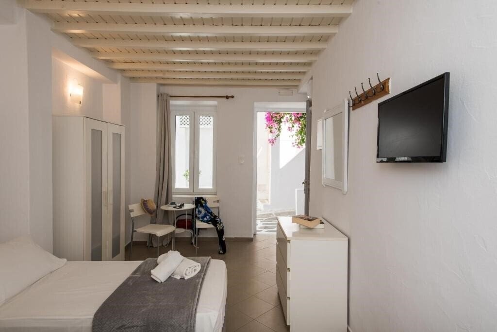 Obraz Lirous Studios 3*