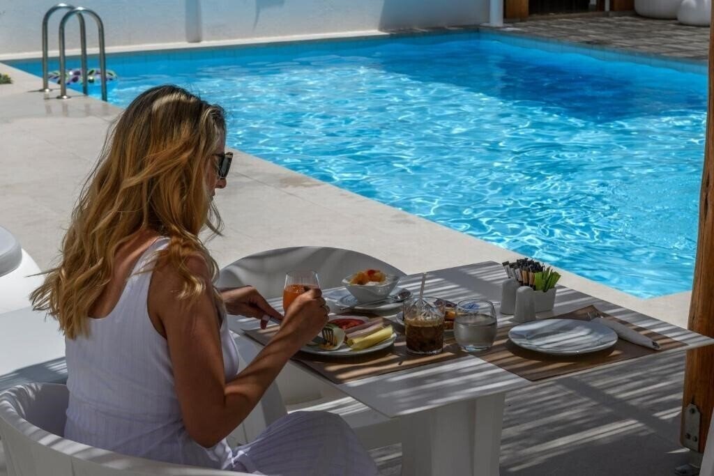 Zdjęcia Mykonaki Hotel 3*