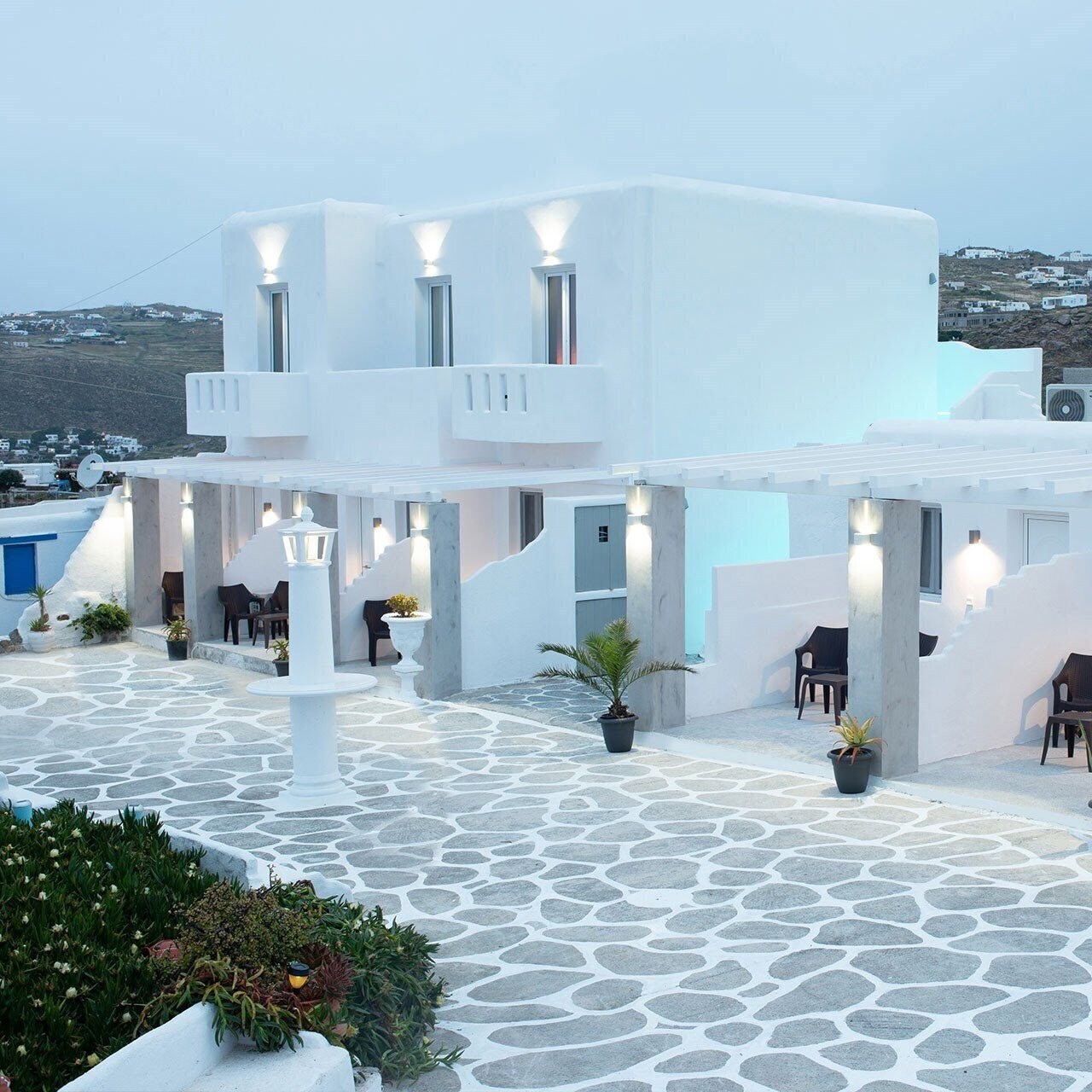 Hotel Petra Mykonos Studios & Suites 3*