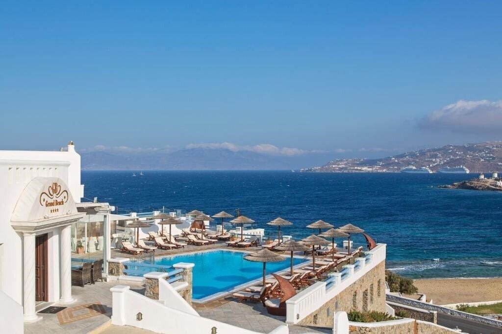 Готель Grand Beach Hotel Megali Ammos 4*