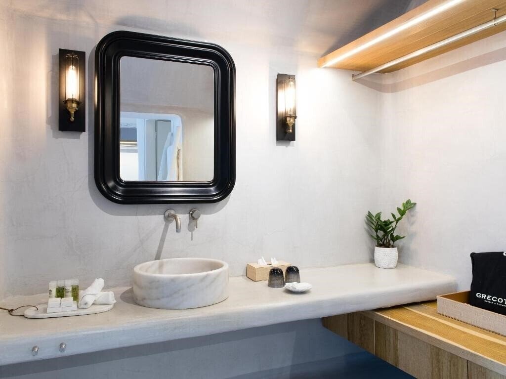 Фото Grecotel Mykonos Blu 5*