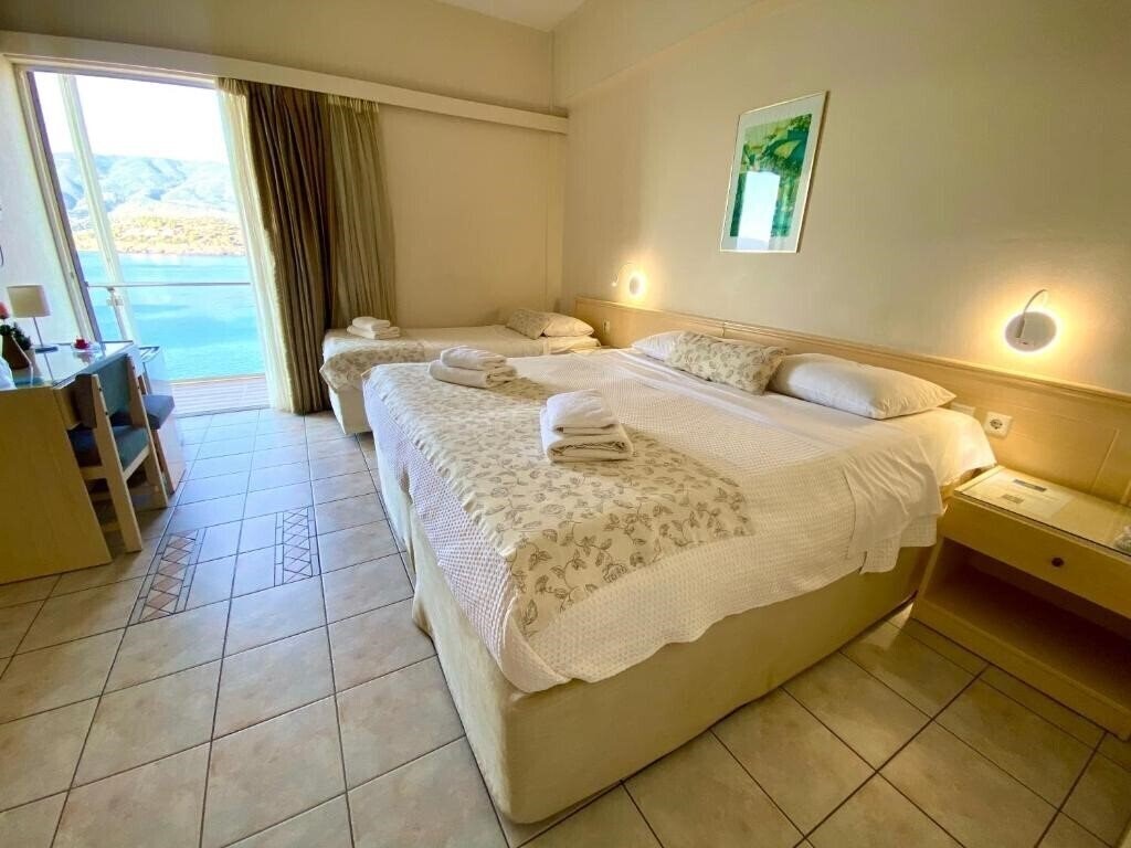 Фотографія New Aegli 3*