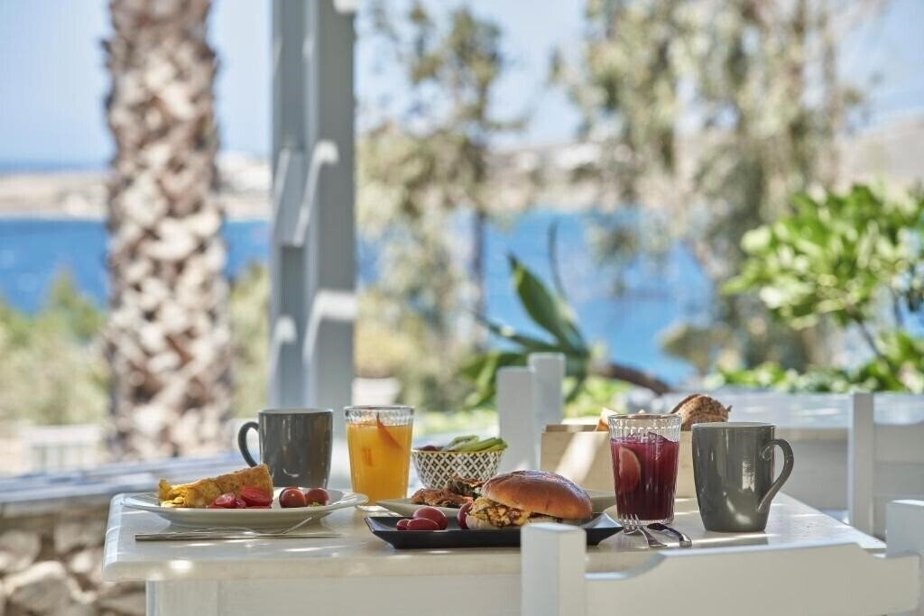 Zdjęcie High Mill Paros Hotel 4*