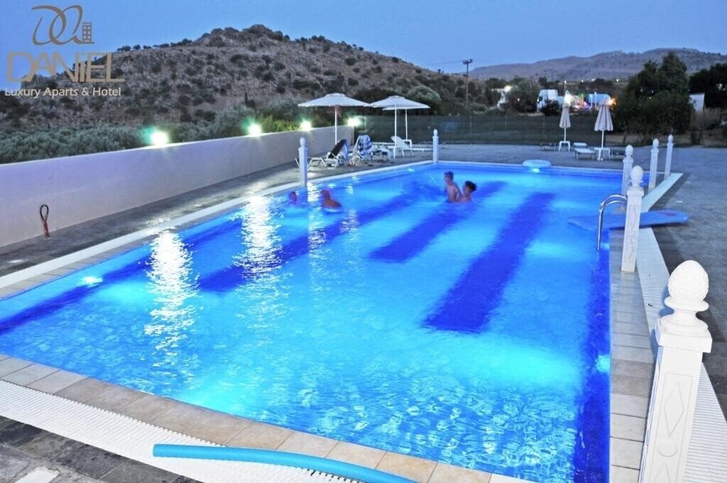 Zdjęcie Daniel Suites 4*