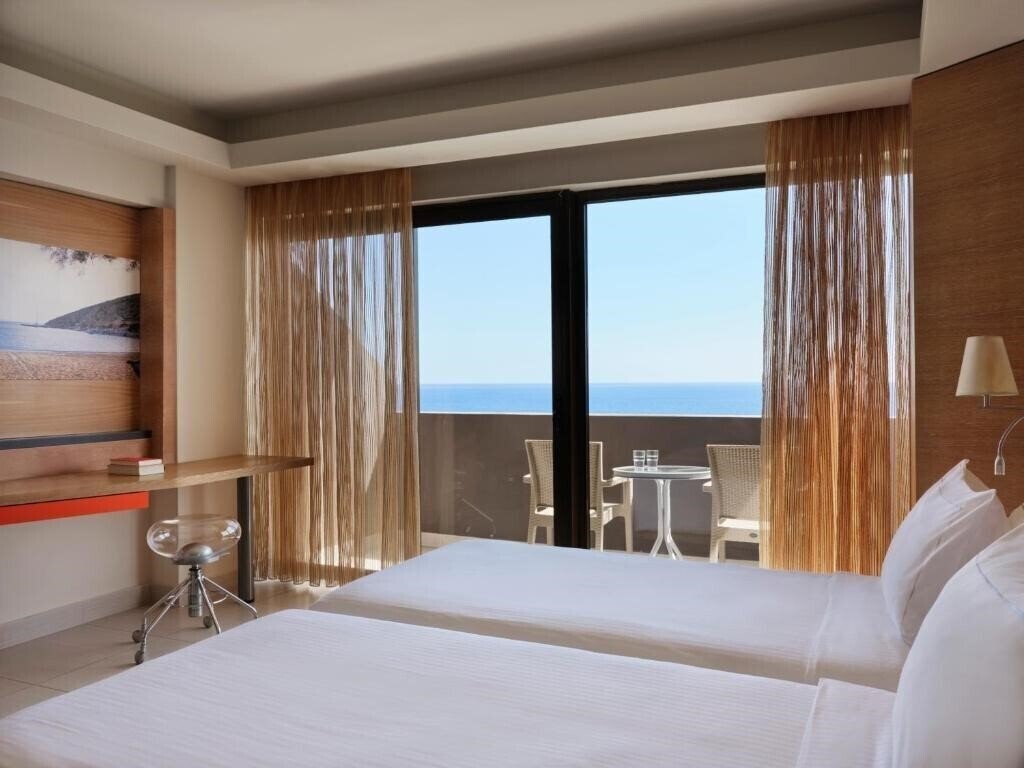 Zdjęcie Esperos Mare 4*