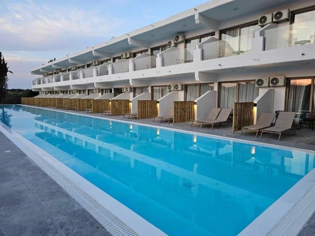 Hotel Loutanis Hotel 3*