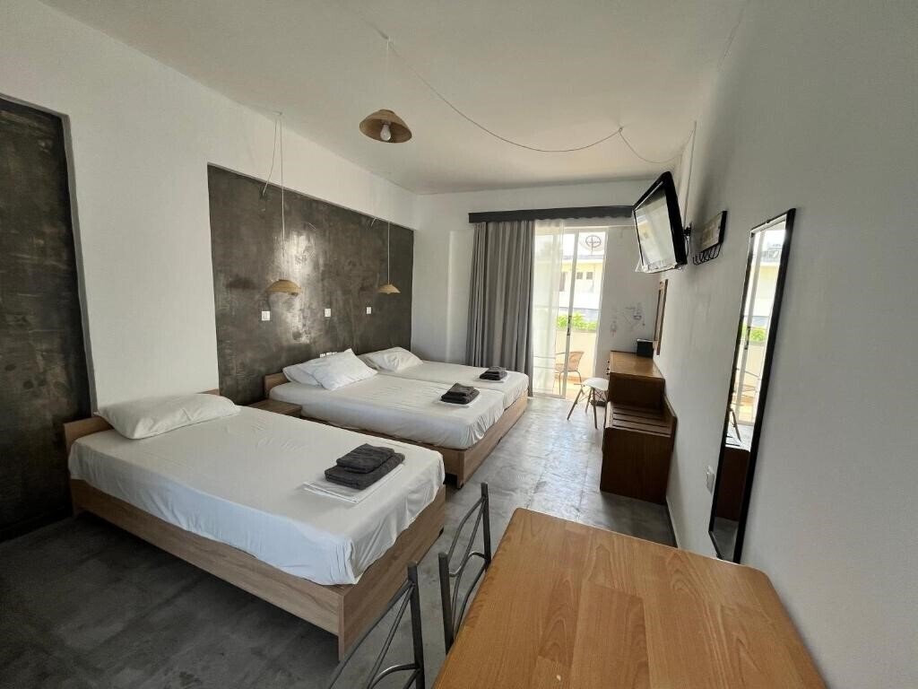 Zdjęcia Family House 3*