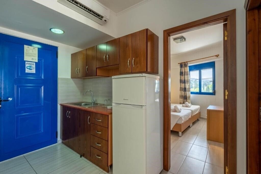 Картинка Raffaello Hotel Rhodes 3*