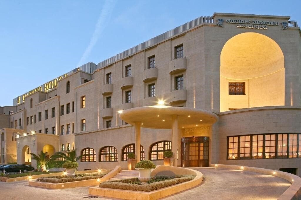 Готель Grande Albergo Delle Rose 5*