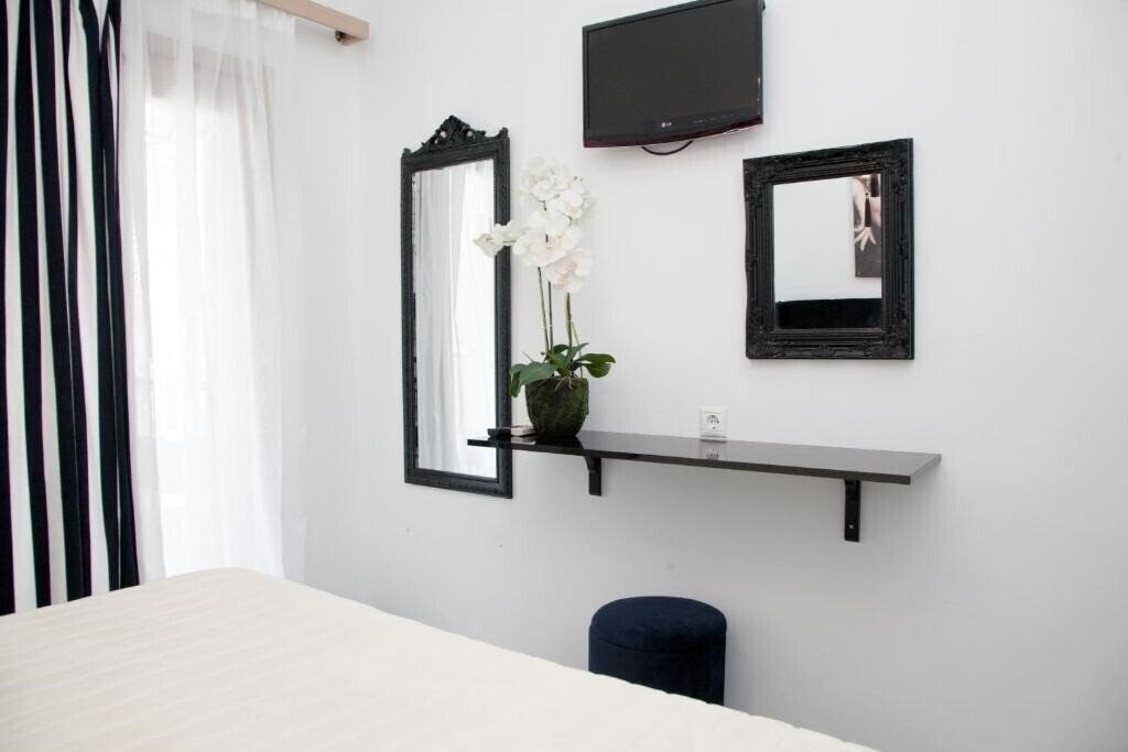 Zdjęcie Georgia Studios And Apartments 2*