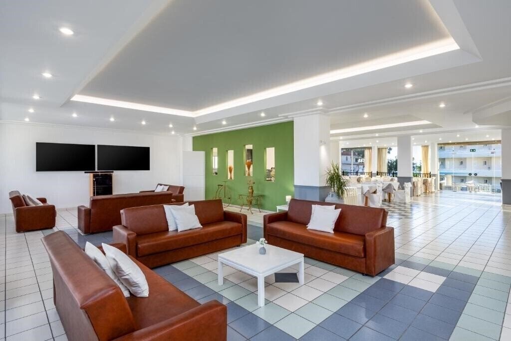 Zdjęcie Bayside Katsaras 4*