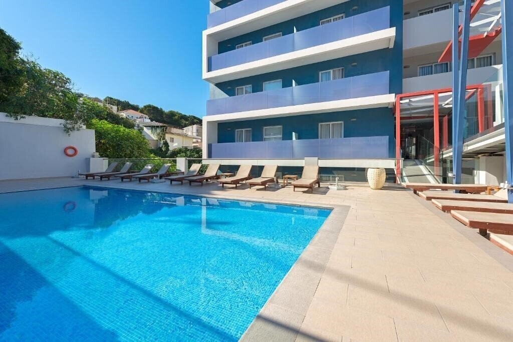 Hotel Smartline Semiramis City Hotel 4*