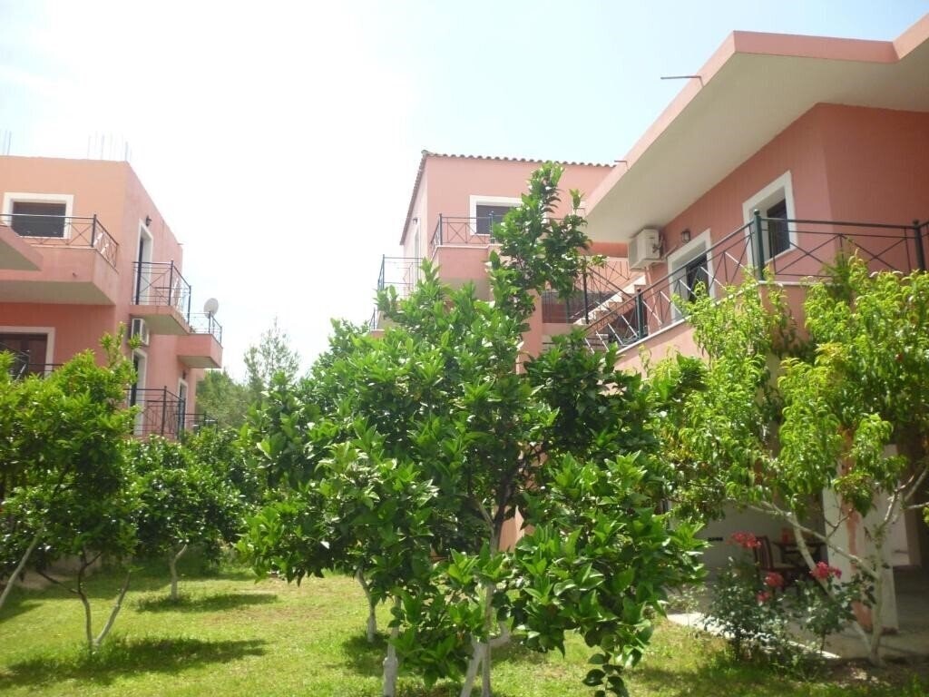 Zdjęcie Ekaterini Hotel-Apartments 3*