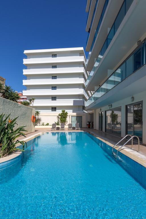 Zdjęcia Manousos 3*