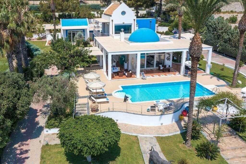 Готель Grande Dame Villa вилла