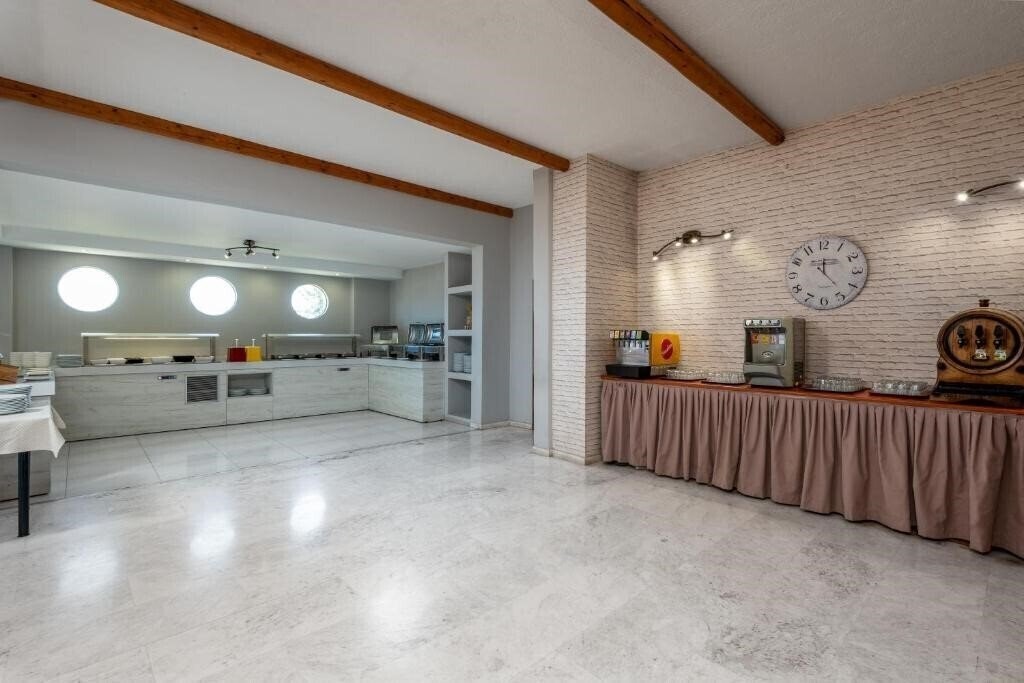 Zdjęcie Afandou Blu Hotel 3*