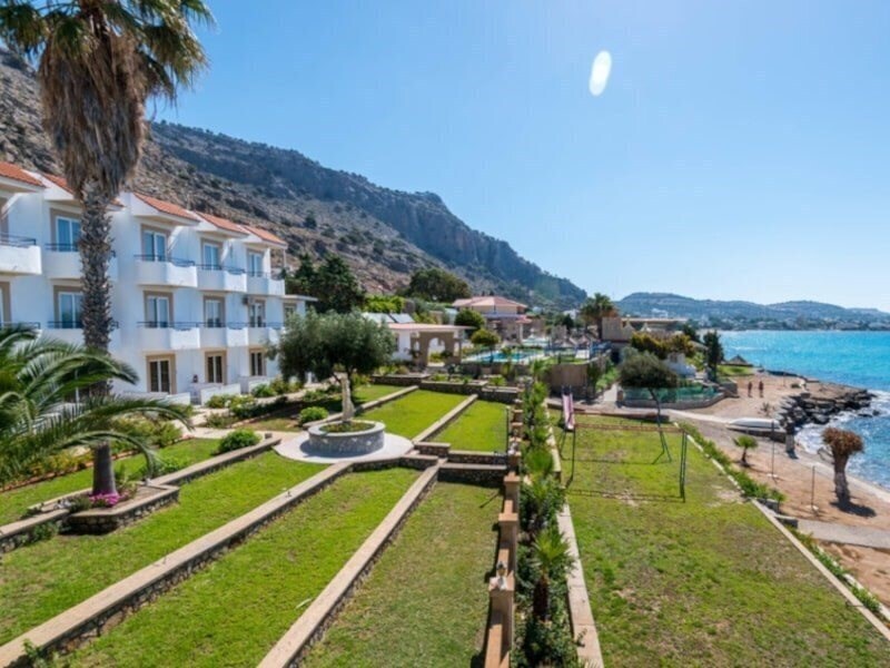 Hotel Illyssion Hotel 4*