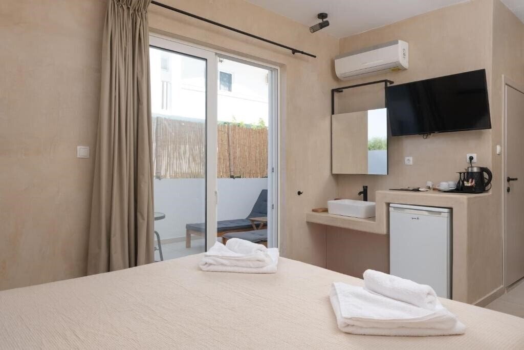 Zdjęcie Atma Beach Rooms & Suites 3*