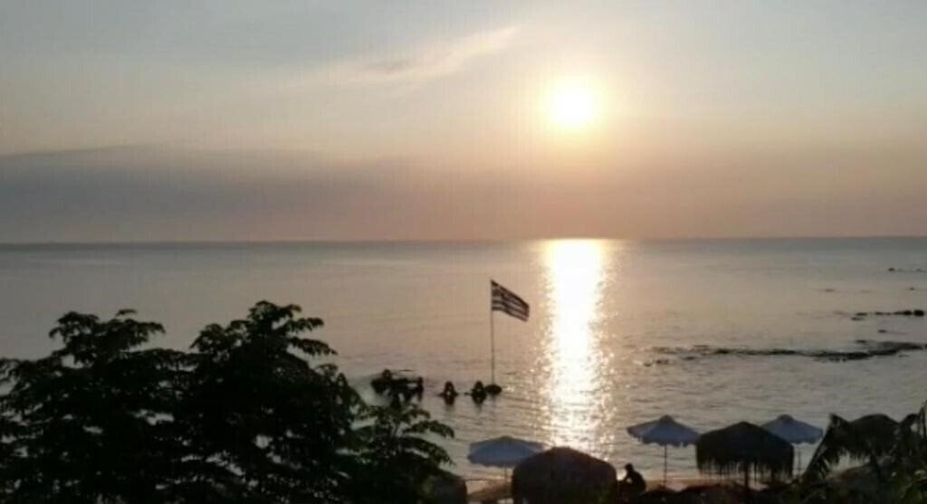 Zdjęcie Tsambikos Apartments 3*