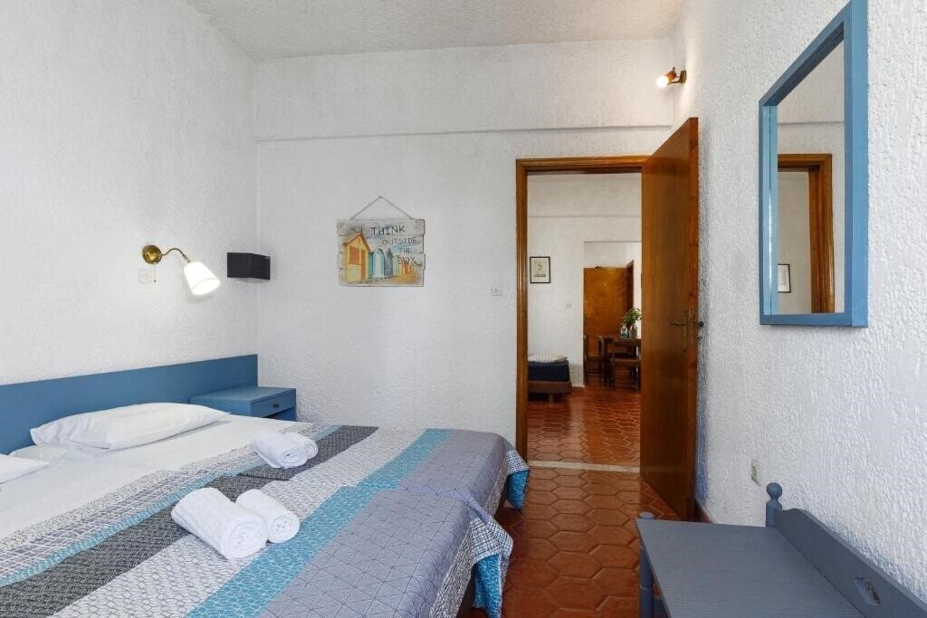 Zdjęcia Emmanuel Apartments 3*