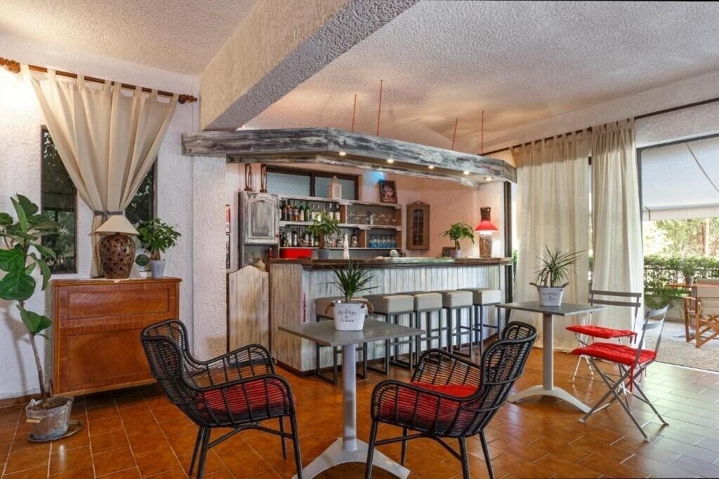 Zdjęcie Emmanuel Apartments 3*