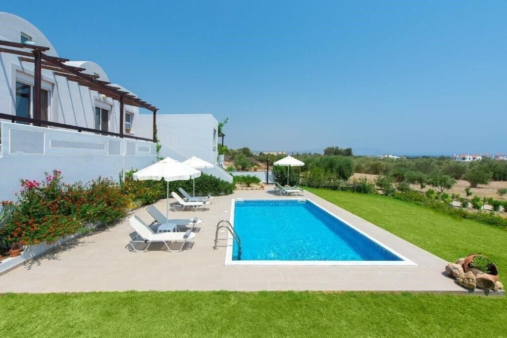 Изображение Orianna Sea View Villa 4*