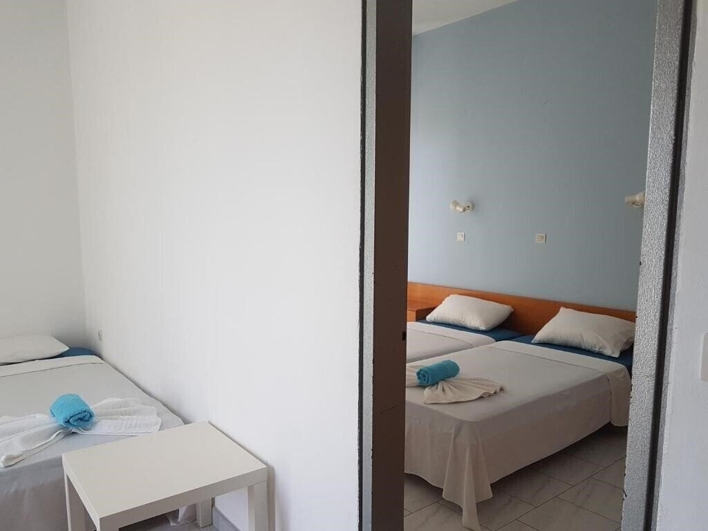 Zdjęcia Pyrgos Hotel Apartments 2*