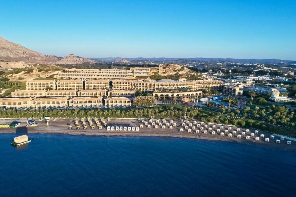 Отель Atlantica Imperial Resort & SPA 5*