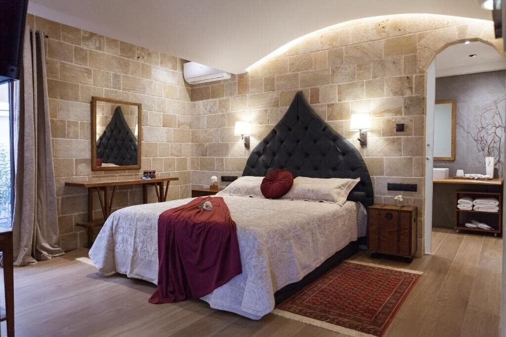 Изображение Utopia Luxury Suites 4*