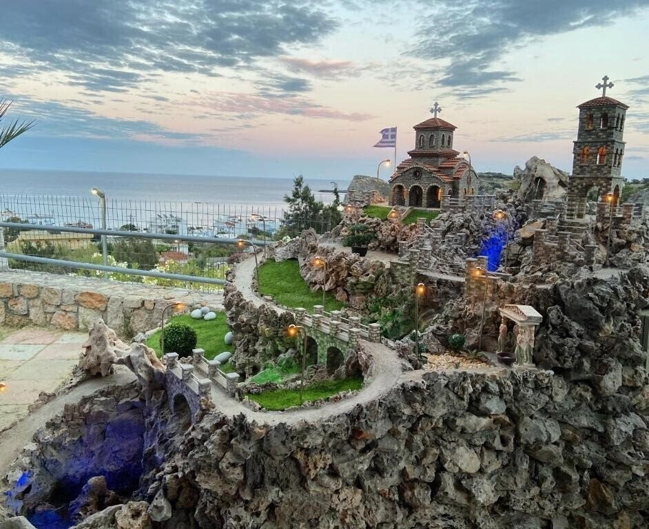 Hotel Villa Rose 4*